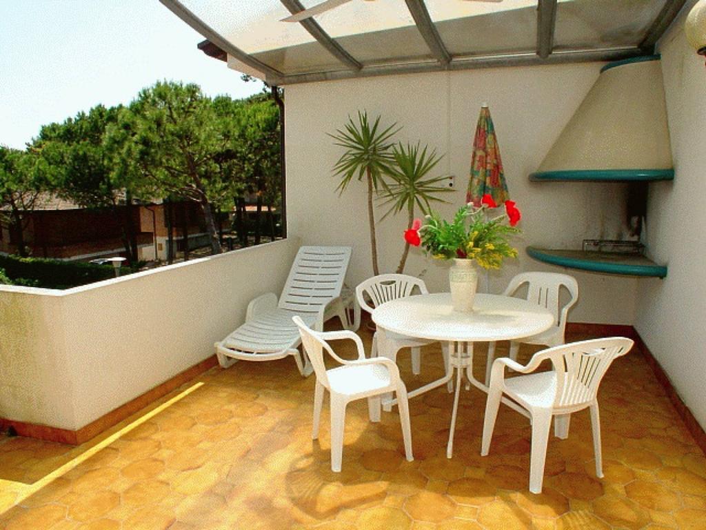 Lignano Riviera With Fireplace & Air Conditioning Lignano Sabbiadoro Exterior photo